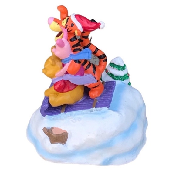 Disney Winnie The Pooh With Tigger & Piglet Musical Centerpiece - Picture 3 of 6
